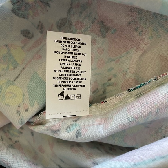 Ricki's Summer Dress with a Vibrant Floral Design Size 4 - Picture 9 of 10